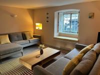 Jiggers Sleeps 6 Parking for 1 car - B&B