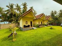 Hai Surf Camp - B&B Karbang
