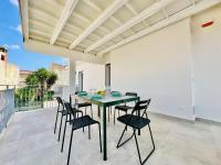 Sea Life Giulia, spiaggia a 200 mt - B&B Alcamo Marina