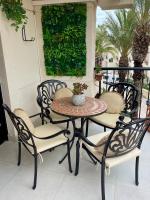 Two-Bedroom Apartment with Balcony and Sea View