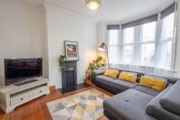 Large House, Garden, 3 Bedrooms - Ferienwohnung