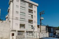 RJI - Apartamentos próximos da praia de Itaguá - B&B Ubatuba