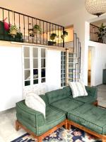 Charming Riverfront Escape - Beach Riviera and Town - B&B Setúbal