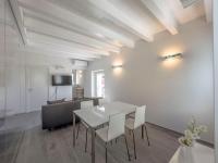 109 - Appartamento nuovo super chic quadrilocale in pietra del Conero SULLA COSTARELLA DI NUMANA CON VISTA MARE - SPIAGGIA E NAVETTA PRIVATA IN OMAGGIO AL WHITE BEACH CLUB dal 24-08 - B&B Numana