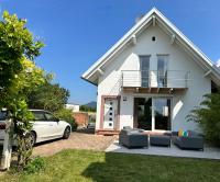 Ferienhaus Wein & Wald mit Gartensauna - Chambres d’hôtes Landau