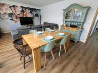 Casita im Tal - Entspannung mit Terrasse, Garten und Garage - B&B Weilburg