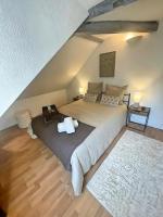 La Mansarde - Cœur Historique, Charme et Confort - Bed and Breakfast Brive-la-Gaillarde