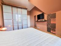 Appartamento con 3 Camere da Letto