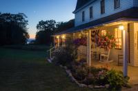 Oakland House Seaside Inn & Cottages - B&B Brooksville