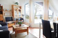 Kleine Brise mit Meerblick und Schwimmbad - B&B Kronsgaard