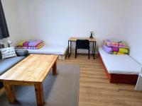 Vierpersoonskamer met Gedeelde Badkamer