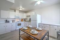 Vegas Getaway Near Strip! Sleeps 6! - B&B Las Vegas