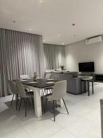 شقة حديثة مودرن 3 غرف وصالة a9 - Chambres d'hôtes Riyad