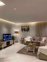 شقة حديثة مودرن 3 غرف وصالة a12 - Bed and Breakfast