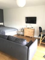 Antibes apartment, 700m beach and parking - B&B Antibes