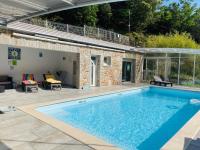 Le Massoulier Pergola - Ferienwohnung L'Estréchure