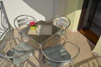 Apartamento de 1 dormitorio con balcón