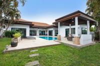 Cozy 3BR Villa White Cove with Private Pool - Ferienwohnung