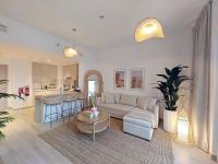 Otolo Homes with Free Yas Theme Park Tickets - B&B Abu Dhabi Island and Internal Islands City