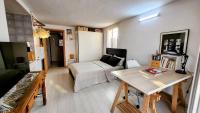 City center cozy Terrace Studio - B&B
