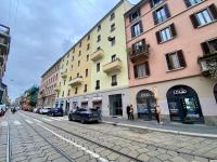Porta Romana - Bright Studio 350m from M3 - B&B