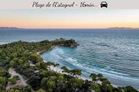 "OFFRE ANNIVERSARY GENIUS LONG SEJOUR" -- SPECIAL COUPLE -- CALME EN PLEIN COEUR DU VAR - Terrasse Sud - Lit Queen Size - Netflix - Climatisation & Wifi - Parking Privé -- A 2MIN CENTRE-VILLE et 6MIN MER & PORT - Chambres d'hôtes La Londe-les-Maures