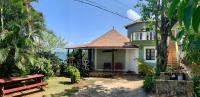 I VIEW - in Long Bay - B&B