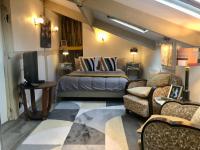 La Romance - 2nd Floor