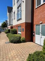Dream Home for Dream Holiday - B&B Poole