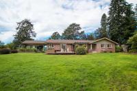 Four Wheels Farm - Bed and Breakfast Hillsboro