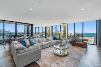 4 Bedroom Apartment on level 13 with City and Bay Views 2 Parking Spots