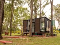 5 Acre Retreat Jimboomba by Tiny Away - B&B