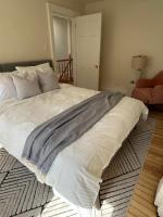 NEW! Historic Townhouse-14 min to WTC - B&B Jersey City