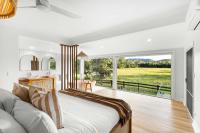 Paddock View Ranch In The Sunshine Coast Countryside - B&B Bellbrook