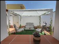 DomuMnG - Ferienwohnung Elmas