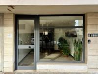 Landi 5 - Monolocale con Ascensore e Parcheggio Gratuito - Bed and Breakfast