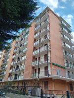 San Siro Modern Apartment with Balcony - Ferienwohnung
