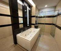 Luxury 5BR stay walk to beach & Night market fun - Chambres d’hôtes Batu Feringgi