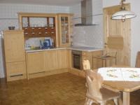 Apartment mit Balkon