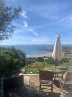 Sea light with Hot tub and Sea Views - Ferienwohnung Perranuthnoe