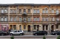 One-Bedroom Loft Apartment on Pekarska street
