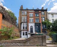 Room for Three in Camden Town - B&B