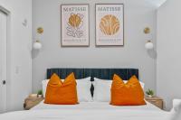 OTR King Bed Free On Site Parking Gym Pool Club Room - B&B Cincinnati