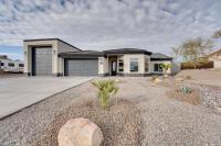 Newly Constructed Lake Havasu Home with Pool - B&B