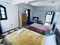 Camera Tripla con Bagno in Comune