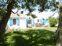 Maison confortable 4 pers. avec jardin fermé à L'Épine, proche plage - FR-1-823-27 - B&B L'Épine