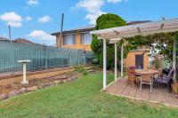 Coal d' Vine Entertainer - Cessnock NSW - B&B Cessnock