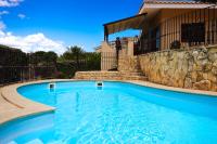 Piano terra in Villa con piscina - B&B Poggio dei Pini