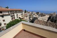 One-Bedroom Apartment with Terrace