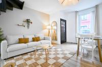 Maison trois chambres avec cour, parking gratuit - B&B Croix